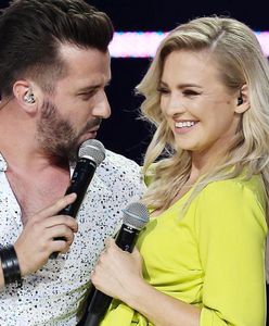 Kurdej-Szatan ze sporym brzuszkiem. Mąż wpatrzony w nią jak w obrazek