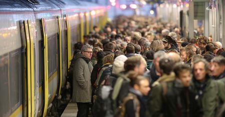 Sylwester na torach. Pasażerowie Eurostar utknęli w pociągach przez noc