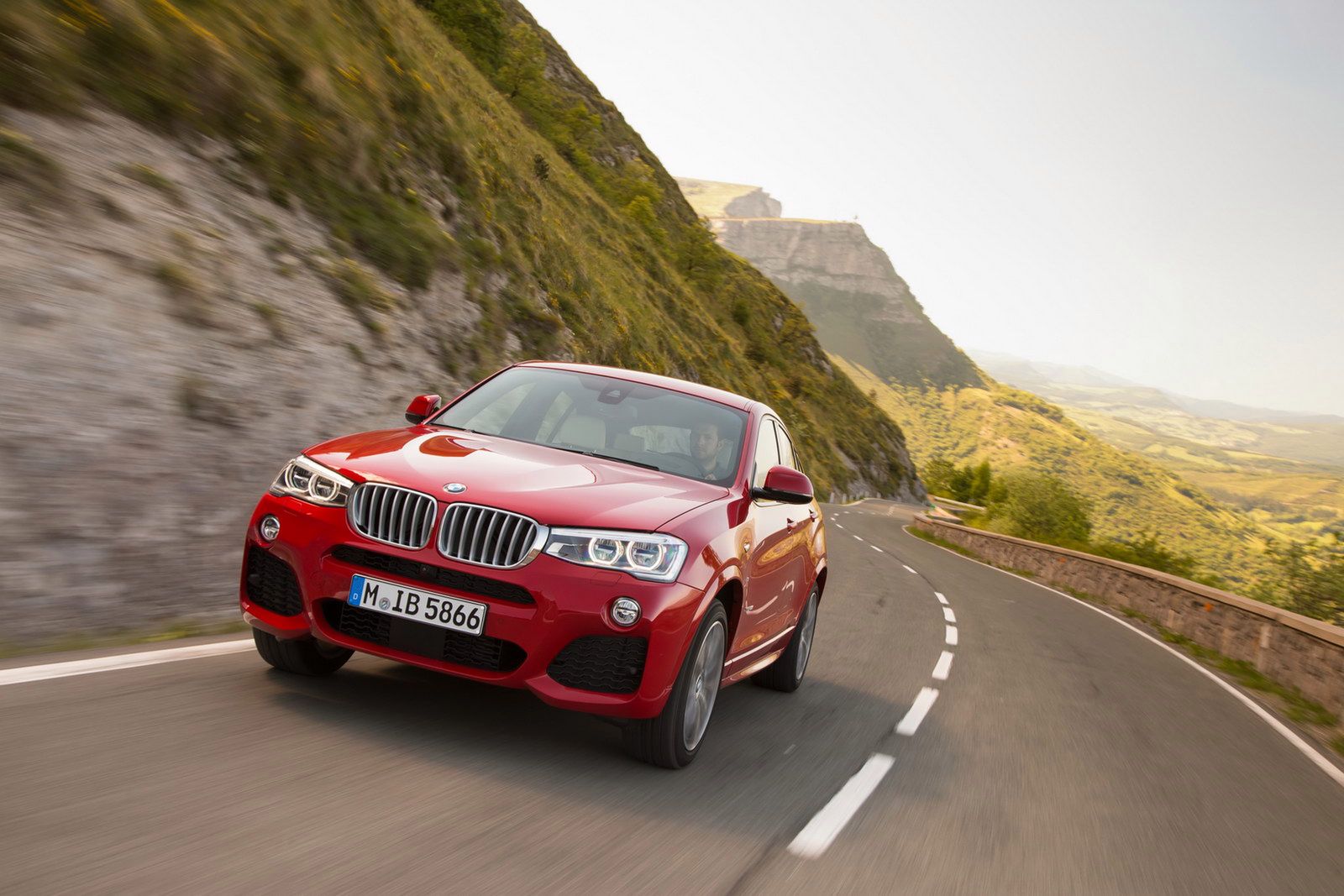 Nowe BMW X4 w oficjalnej galerii zdjęć 17