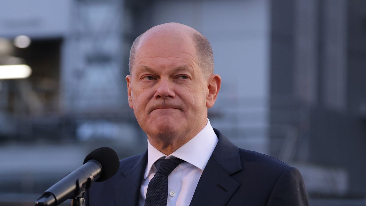 SCHWARZHEIDE, GERMANY - NOVEMBER 01: German Chancellor Olaf Scholz speaks to the media after he toured a new facility for manufacturing electric car battery components at the BASF plant on November 01, 2022 in Schwarzheide, Germany. The plant, which makes chemical products, relies on natural gas for its heating and dehydration processes. The German government is seeking measures to ease the burden of skyrocketing natural gas prices for both manufacturers and households. (Photo by Sean Gallup/Getty Images)