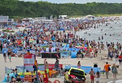 Ile zarabia ratownik nad morzem? Pensje rosną, ale chętnych jak na lekarstwo