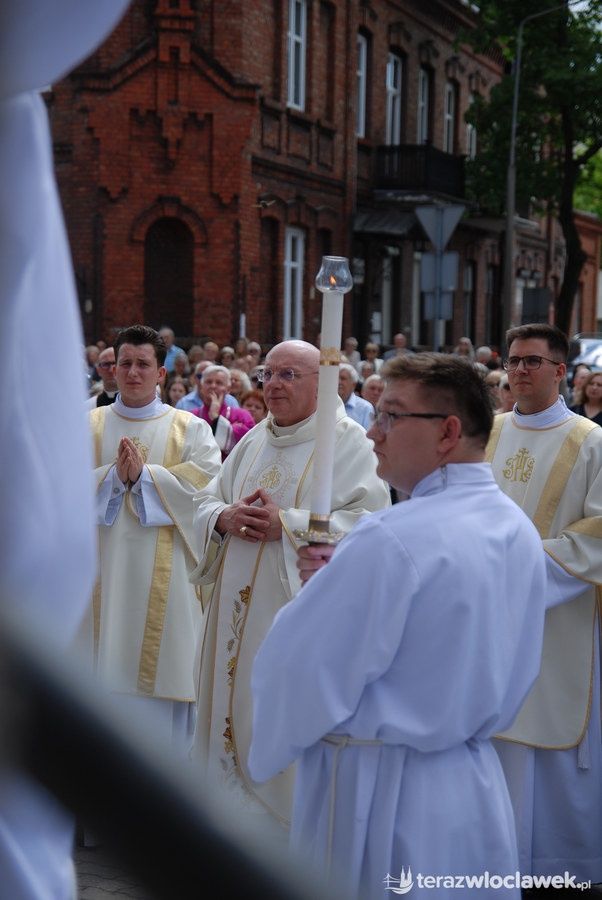 Miejska procesja Bożego Ciała przeszła ulicami Włocławka