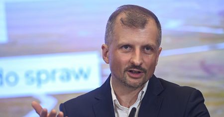 Żona wiceministra z posadą dyrektora w ministerstwie