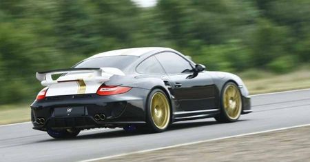 Do 300 km/h szybciej niż Veyron! – 9ff 911 GT2 BT 1000 4WD (2010)