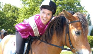 Kinga Rusin na Dzikim Zachodzie. Galopuje przez prerię