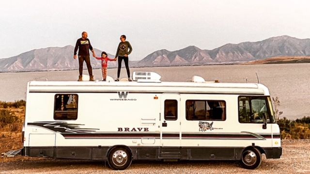 Magda Nogaś z mężem i córką 