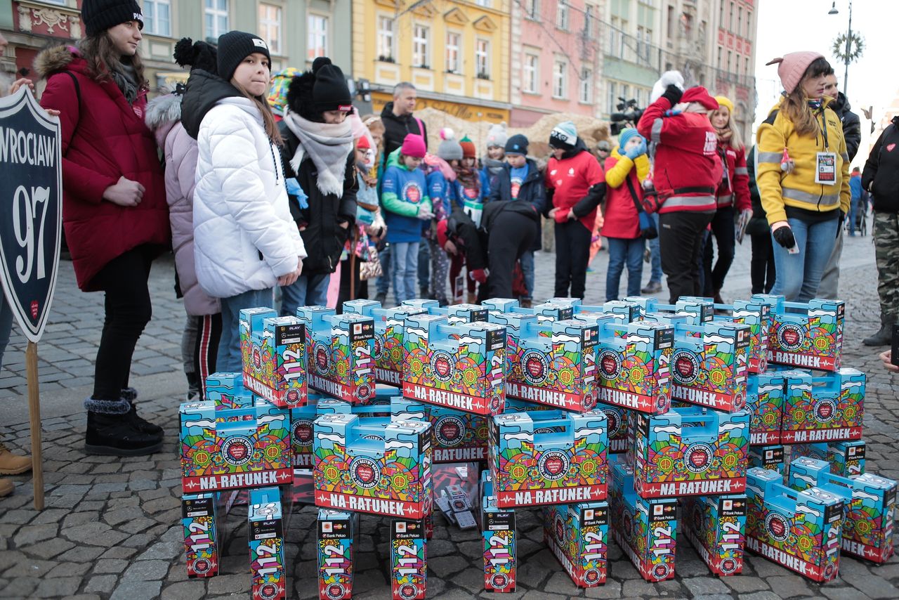 Filantropia po polsku. Na cele dobroczynne wydajemy ostrożnie, na miarę naszych możliwości