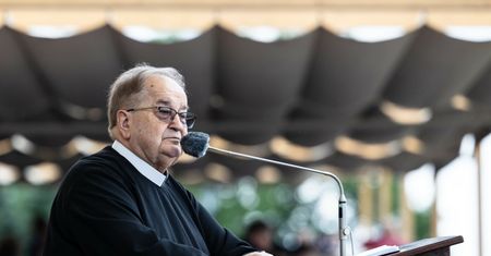 Zaskakujący ruch o. Rydzyka. Zakonnik oddaje całą emeryturę z ZUS