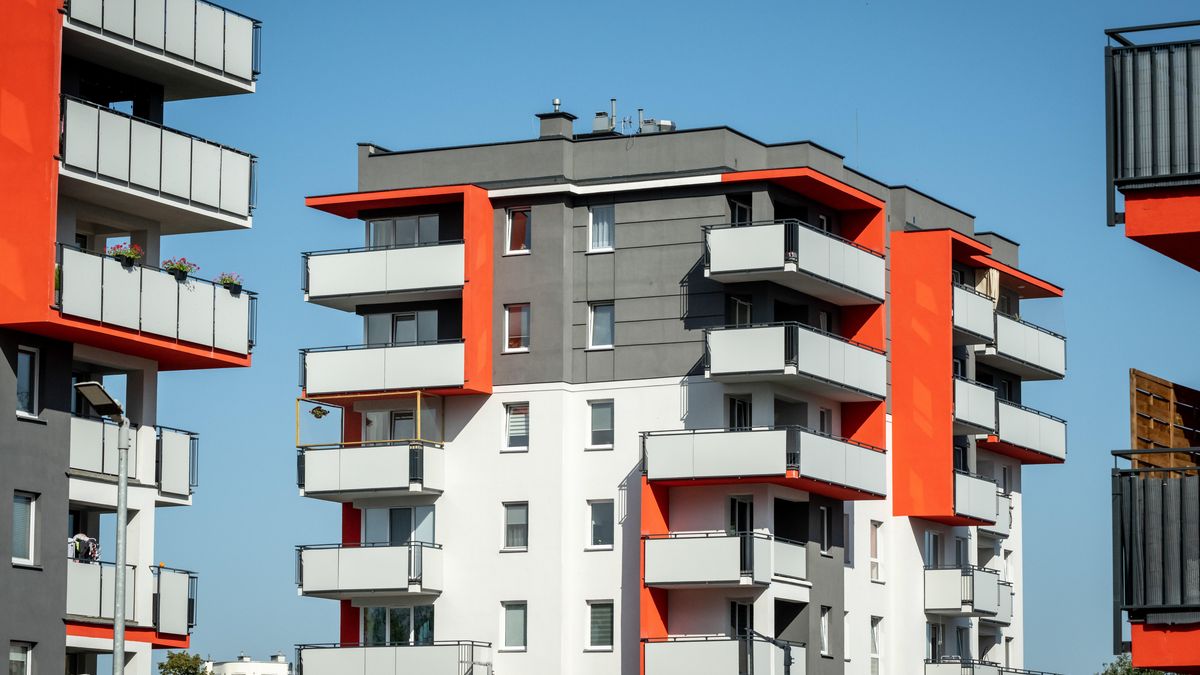 osiedle Nowoczesny Fordon
Tytus Żmijewski
blok, bloki mieszkalne, boom mieszkaniowy, budowa, budownictwo mieszkaniowe, budynek wielorodzinny, budynki, ceny mieszkań, danina, deweloper, deweloperzy mieszkaniowi, ilustracja, ilustracje, inwestycja, kredyt hipoteczny, kredyt mieszkaniowy, kryzys mieszkaniowy, mieszkania, mieszkanie, mieszkaniowe osiedle budynków wielorodzinnych, Nowoczesny Fordon, podatek mieszkaniowy, problemy mieszkaniowe, Skorbud, sprzedaż mieszkań, ulica Fordońska, wakacje kredytowe