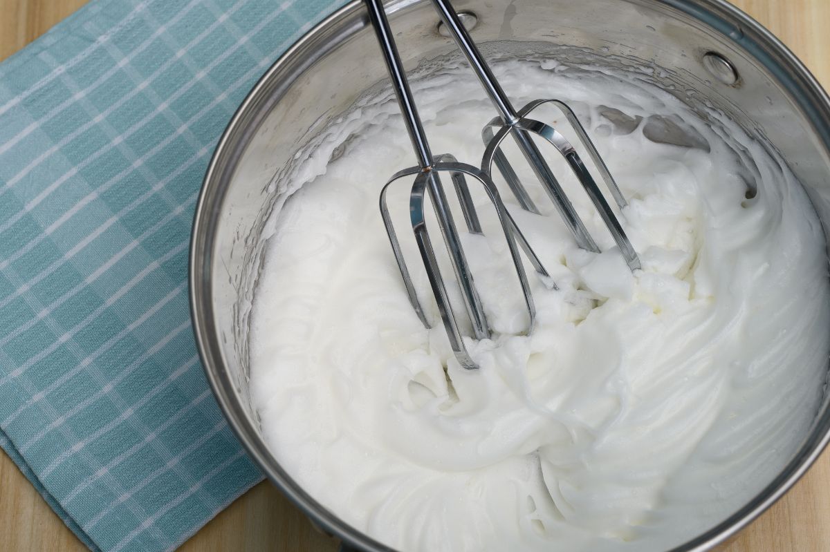 Na weekend zrobiłam bezy bez jajek. Nikt się nie zorientował, z czego powstały