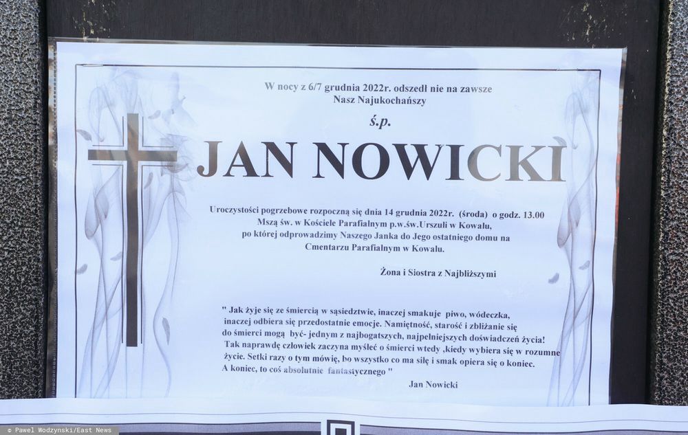 Pogrzeb Jana NowickiegoFot. Pawel Wodzynski/East News, Kowal (powiat wloclawski), 14.12.2022. Pogrzeb aktora Jana Nowickiego w Kowalu. Msza sw. w kosciele pod wezwaniem Swietej Urszuli.Pawel Wodzynski