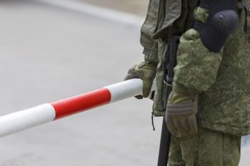 Ekipa BBC zatrzymana w Estonii. Naruszyli strefę przygraniczną