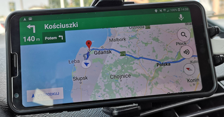Ostrzeżenia w Mapach Google to żart – mam wrażenie, że jestem testerem