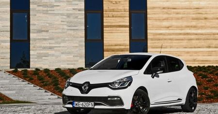 Renault Clio R.S. 200 EDC - dwie twarze [test autokult.pl]
