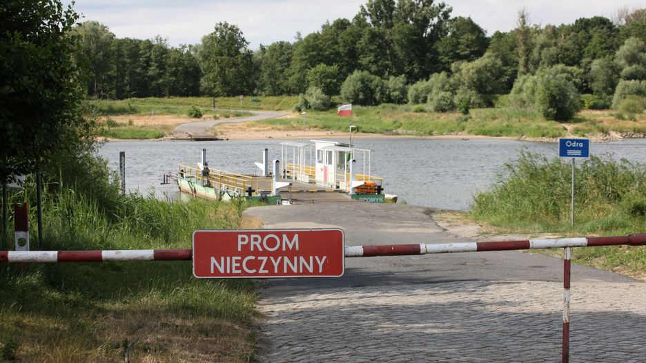 Przeprawy promowe Połęcko, Pomorsko, Brody, Milsko są zamknięte (zdjęcie ilustracyjne z ubiegłego roku)