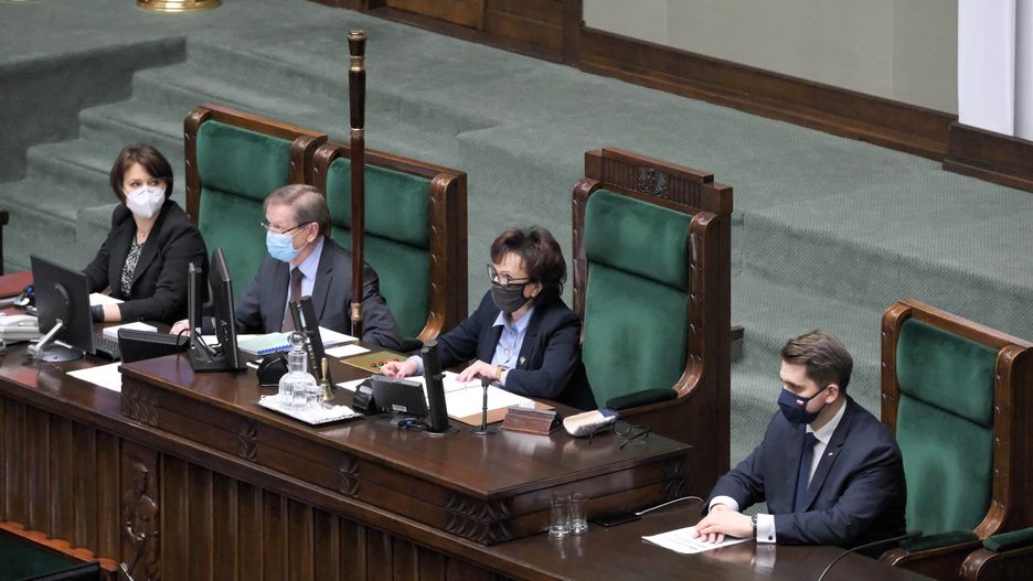 Sejm. Posłowie debatują nad projektem obywatelskim "Tak dla rodziny, nie dla gender"