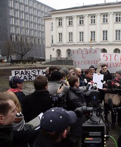 "Kpina z państwa", "państwo z kartonu". Protesty ws. wycinki drzew w stolicy