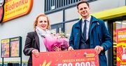 Wygrali mieszkania w loterii Biedronki. To aż 500 tys. złotych