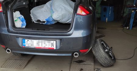Kiedy zmienić opony na letnie? Pośpiech nie jest wskazany
