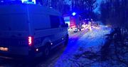 Zdarzenie drogowe w gminie Słubice. Samochód uderzył w drzewo na oblodzonej drodze!