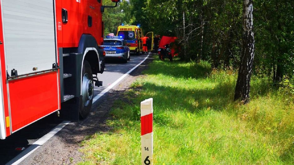 Teofilów. Na drodze krajowej nr 48 w województwie łódzkim doszło do śmiertelnego wypadku z udziałem motocyklisty.