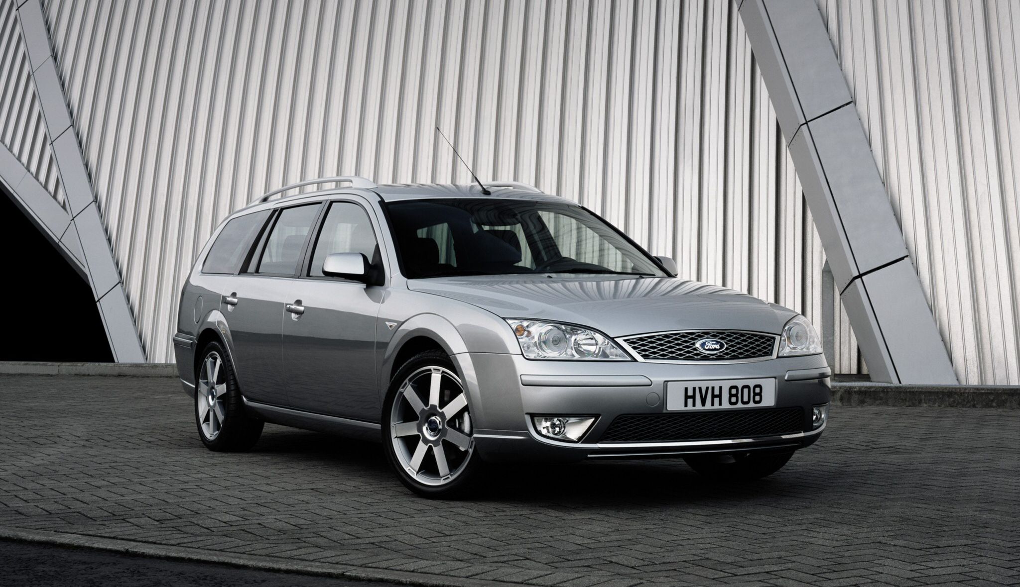 Ford Mondeo Mk3 to świetne auto, ale bardzo problematyczne