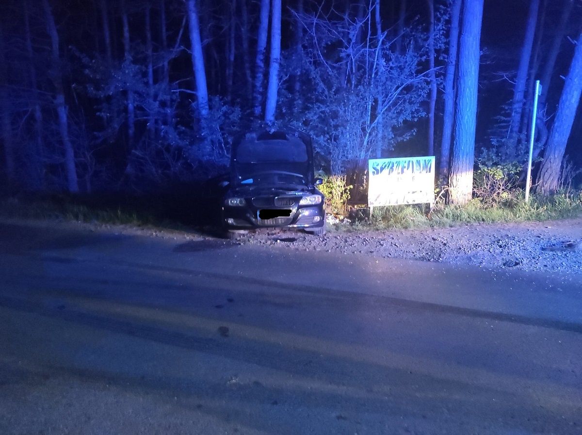 Zderzenie dwóch BMW w miejscowości Borzechów Kolonia