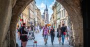 Tak Polacy spędzają wakacje. Zmieniają się trendy i preferencje
