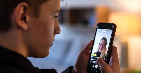 Social media tylko dla dorosłych? Niemcy rozważają radykalny krok
