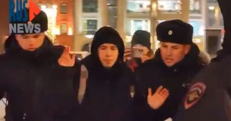 Śmierć Aleksieja Nawalnego. Pierwsze zatrzymania w Moskwie