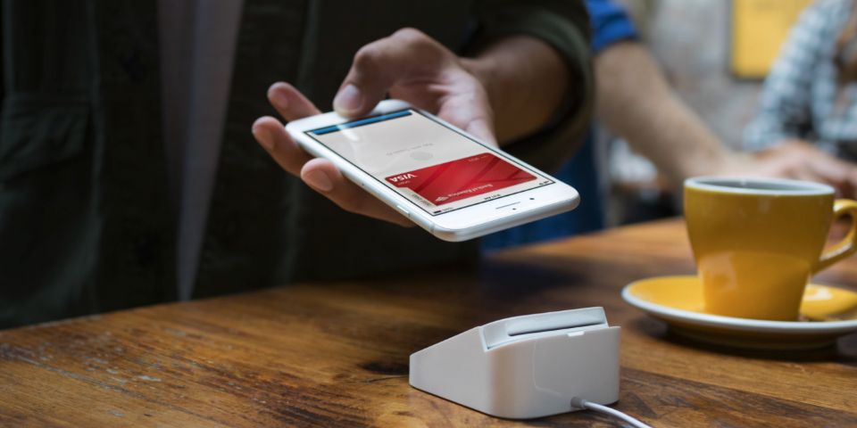 Apple Pay trafi do Polski. Rozmowy prowadzi pięć banków