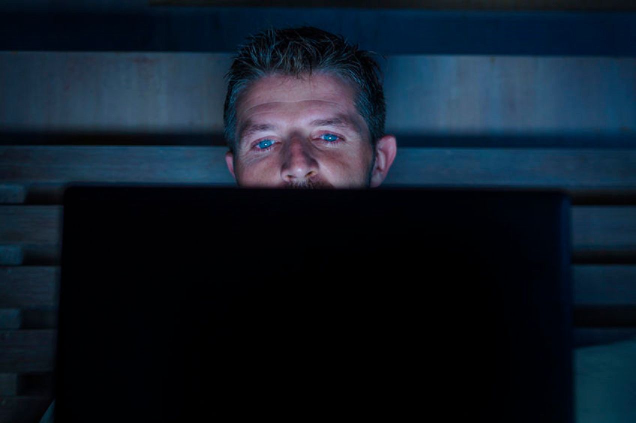 Pornografia może wyrządzić trwałe szkody w naszej psychice (123rf)