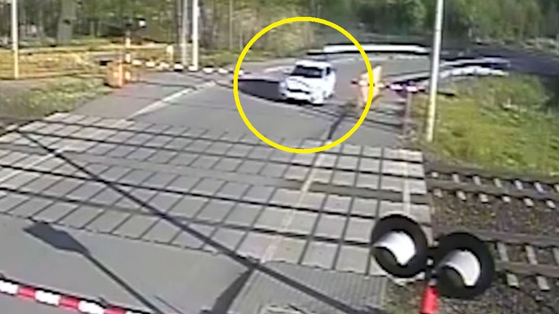 Chwilę wypadku nagrała kamera