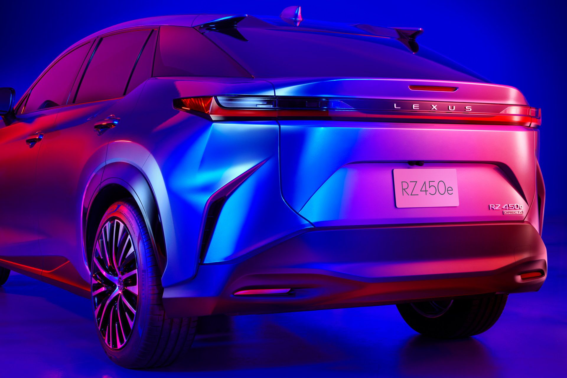 Lexus RZ 450e - zapowiedź