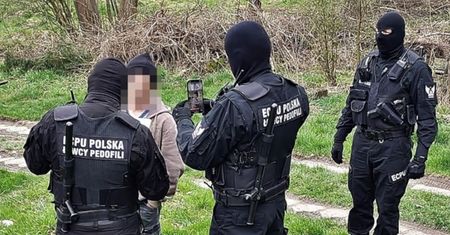 34-latek chciał spotkać się z 12-latką. Wpadł w zasadzkę