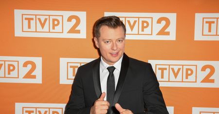 Rafał Brzozowski nad polskim morzem. Wakacje w pełni