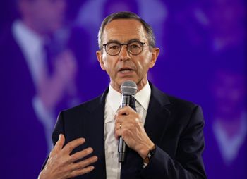 Retailleau kandydatem Republikanów. W partii bez prawyborów