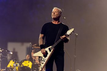 James Hetfield ma nieuleczalne zaburzenie. Cierpi na nie wielu Polaków