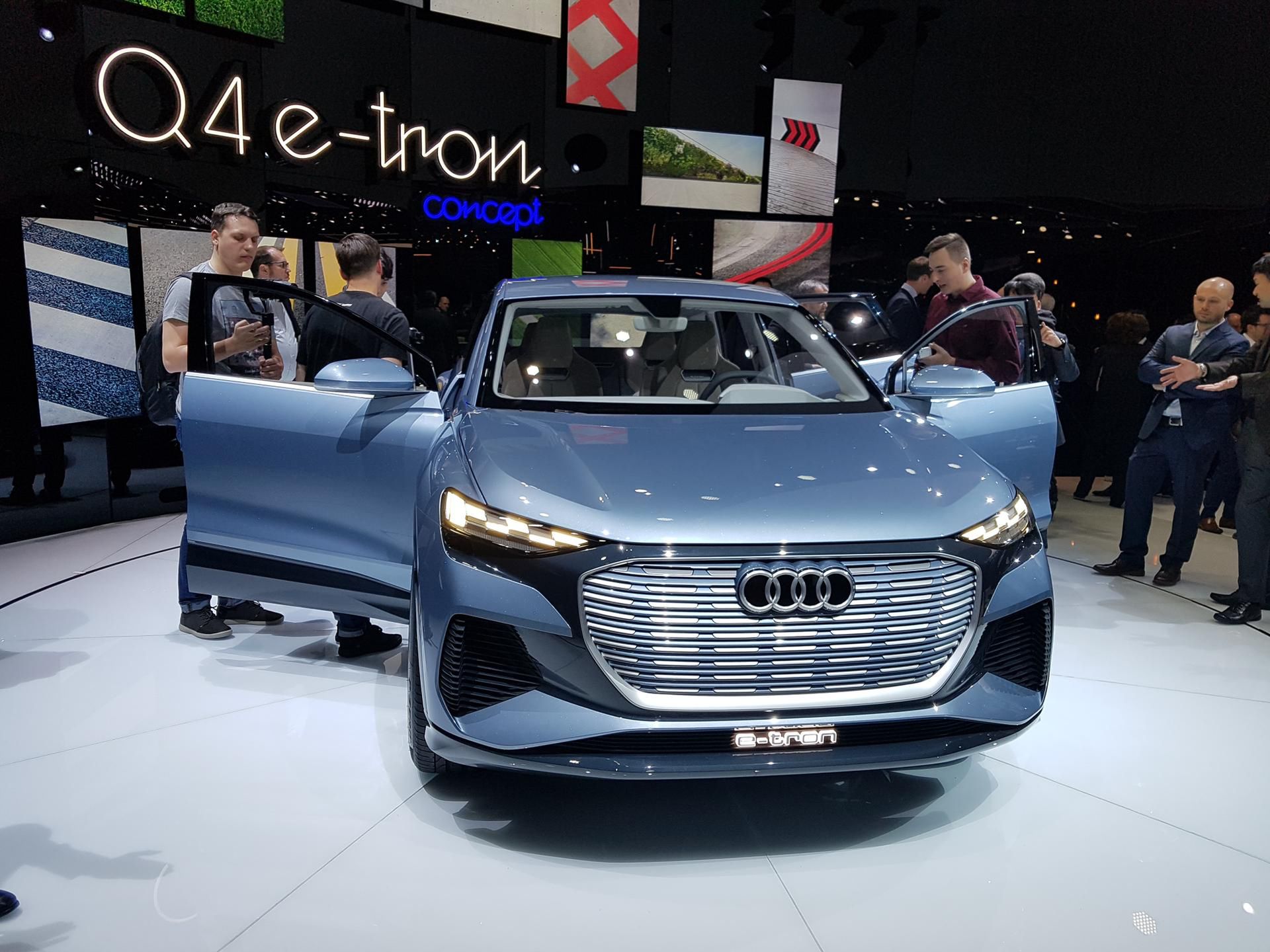 Audi Q4 e-tron na salonie w Genewie