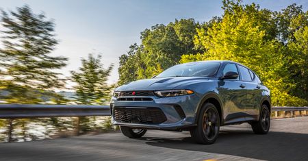 Nowy Dodge Hornet to Tonale w przebraniu. Stellantis znów poszedł na łatwiznę