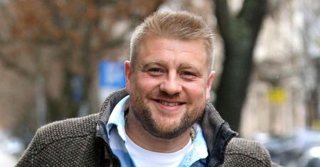 Tomasz Jakubiak nie żyje. Siostra pożegnała go jednym łamiącym serce słowem