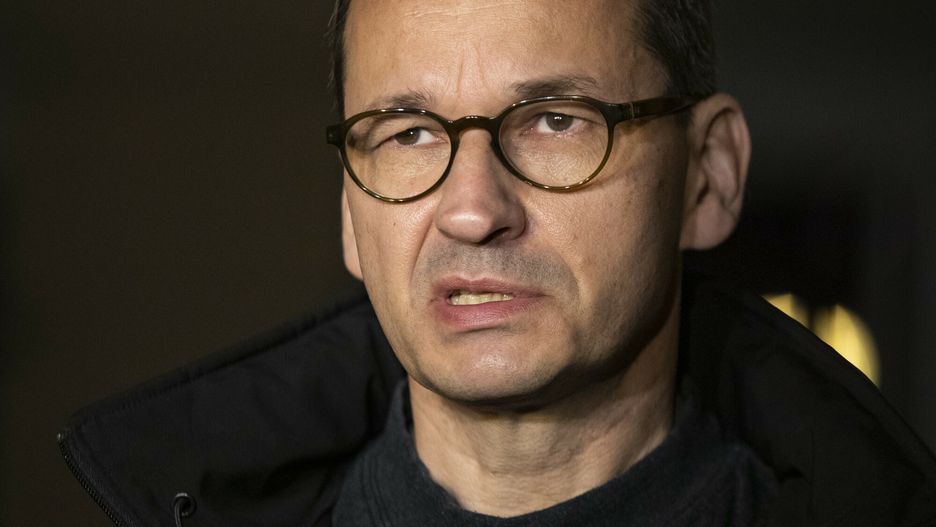 Premier Mateusz Morawiecki apeluje, by nie wchodzić do Odry