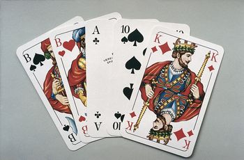 Prosta krzyżówka z różnych dziedzin. Każdy powinien mieć 100 procent