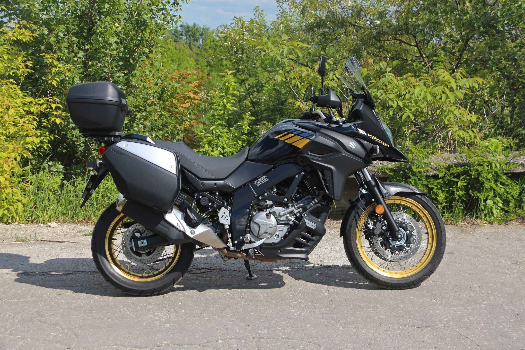Suzuki V-Strom 650XT Travel Pack