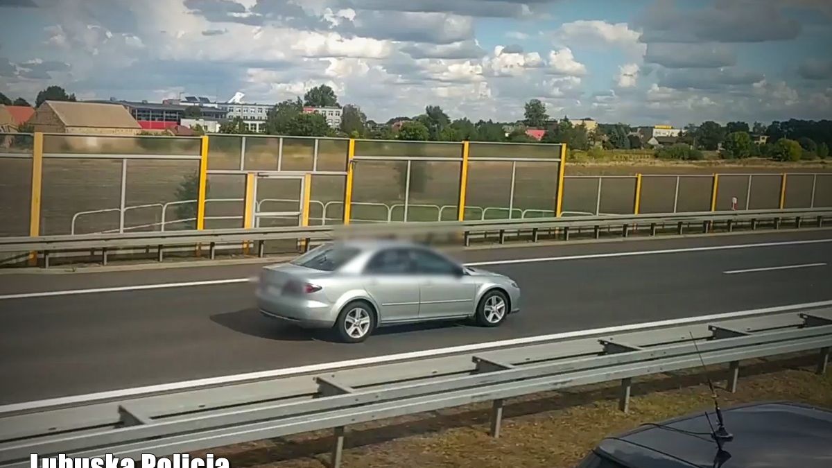 Kierowca nie chciał czekać w korku i ruszył pod prąd