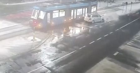 Nocny dramat we Wrocławiu. Zgon 34-latka po pościgu i zderzeniu z tramwajem — w tle podejrzenie uprowadzenia
