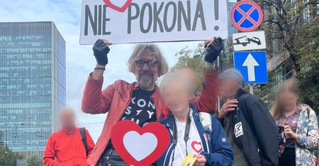 Były lider KOD na Marszu Miliona Serc. Jego ukochana pokazała zdjęcia