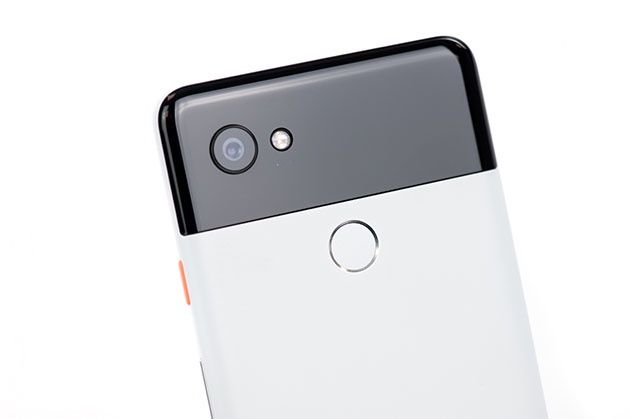 Google Pixel 2 XL - tył