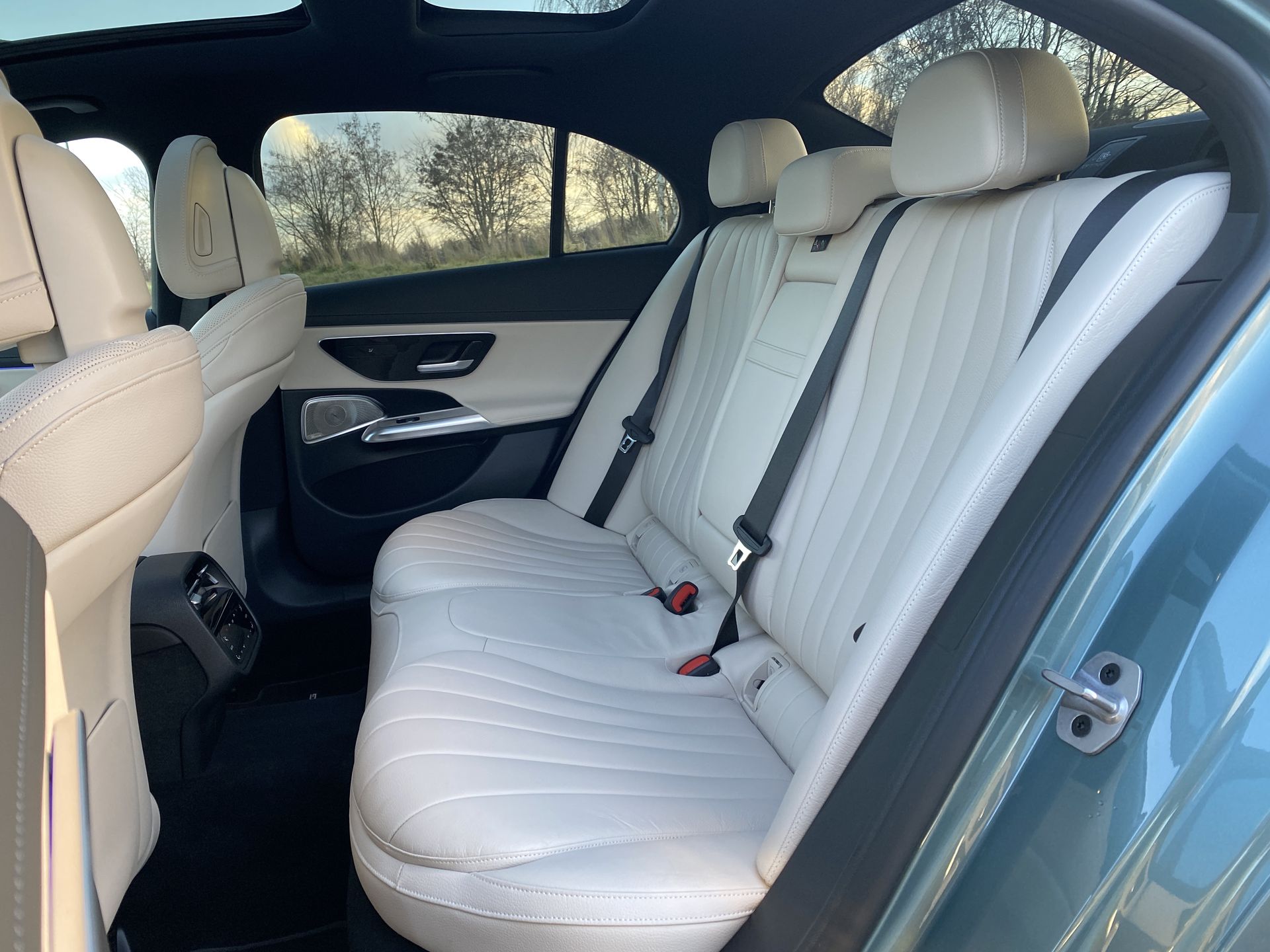 Mercedes Klasy E (W214)