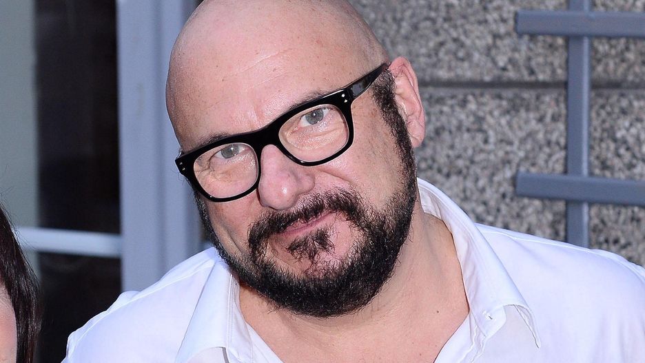 Piotr Gąsowski opisał warunki w samolocie podczas pandemii COVID-19